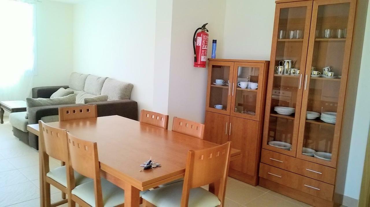 Apartamentos Alejandra Barreiros Luaran gambar